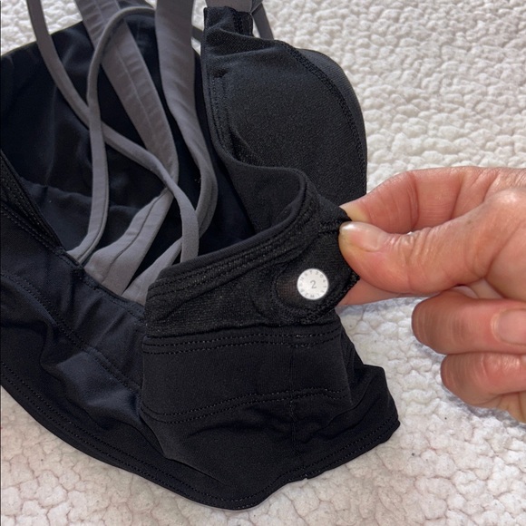 Lululemon Athletica Black and Gray Cross-Strap Sports Bra - Picture 6 of 8